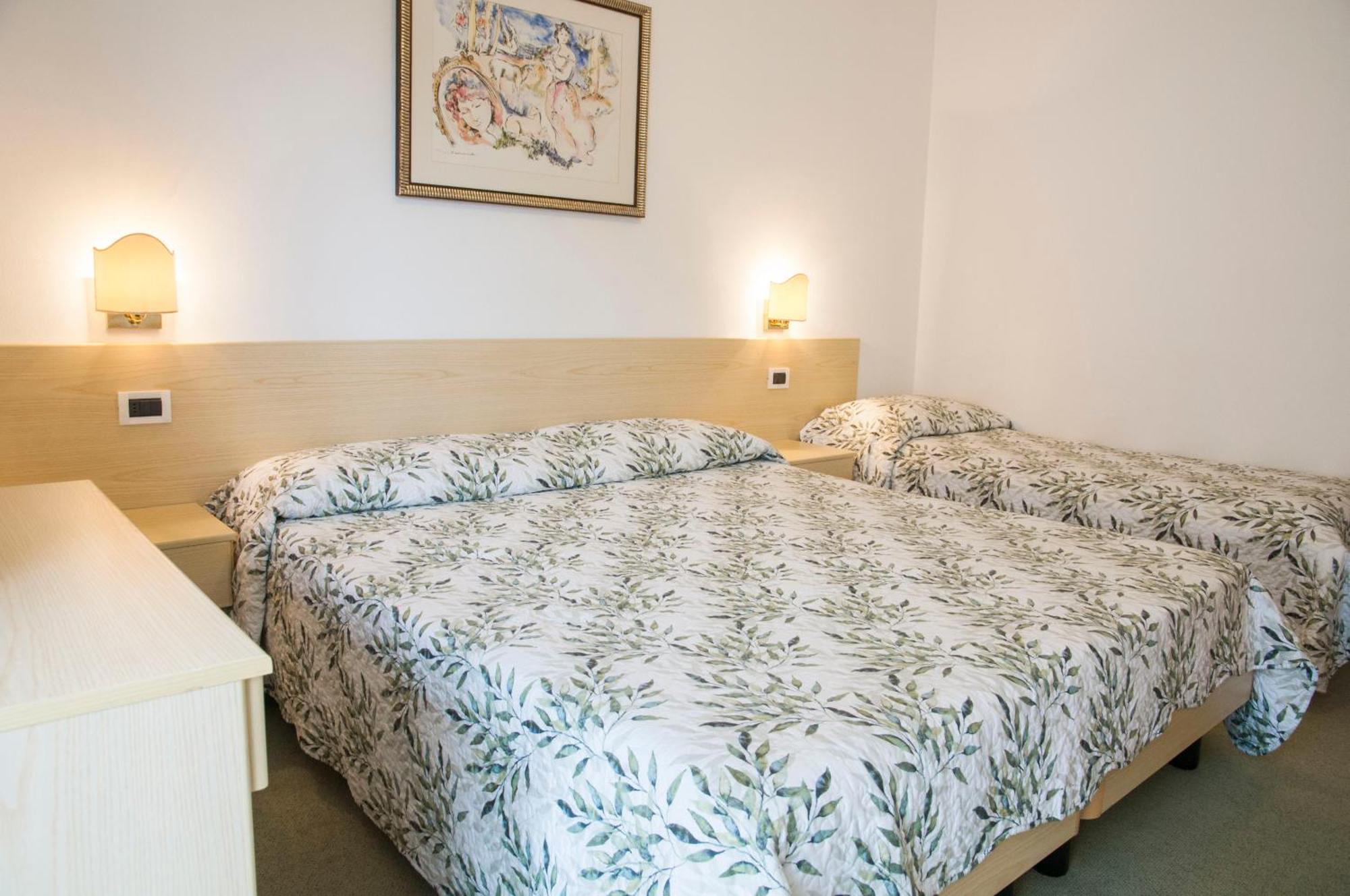 Garni Mariolina Bed & Breakfast Falcade Exterior foto