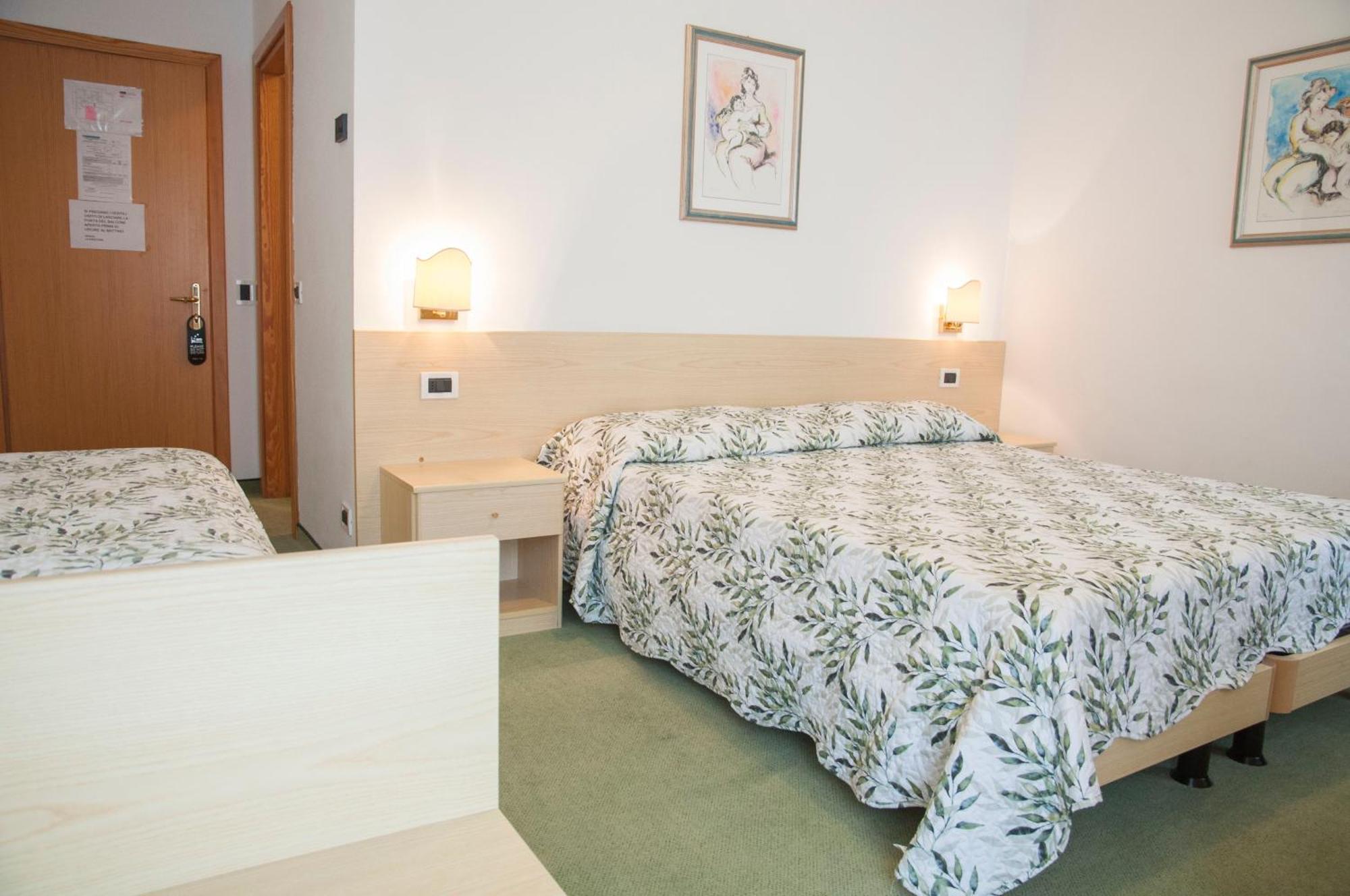 Garni Mariolina Bed & Breakfast Falcade Exterior foto