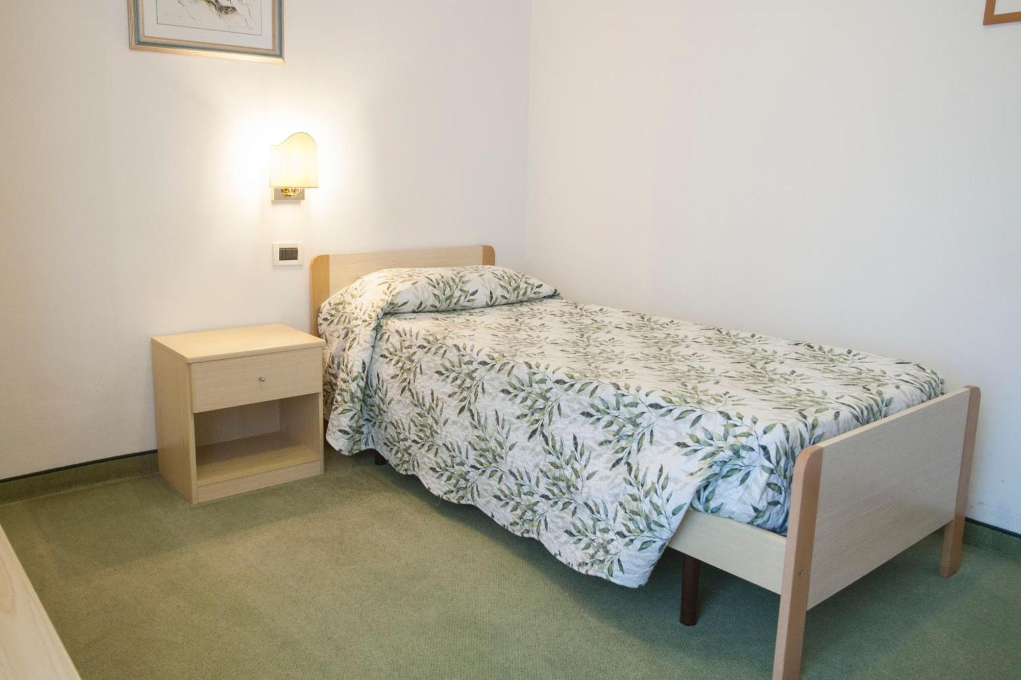 Garni Mariolina Bed & Breakfast Falcade Exterior foto