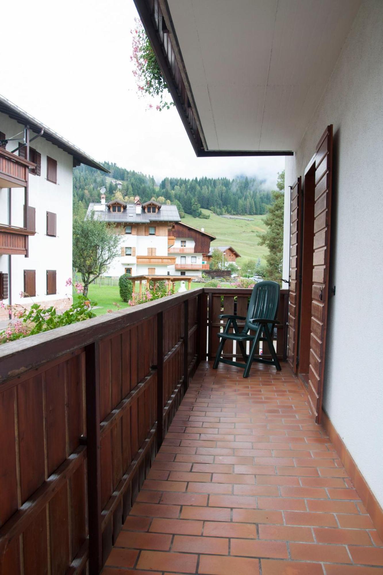 Garni Mariolina Bed & Breakfast Falcade Exterior foto